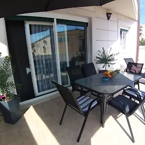 Apartment 3 Bedroom With Terrace And Free Parking, Split