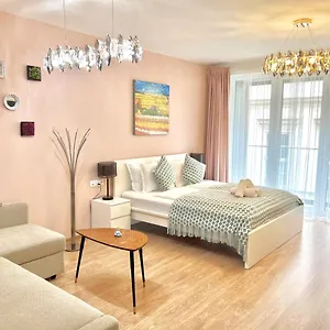 https://mmd-home-apartment.inbudapesthotels.com
